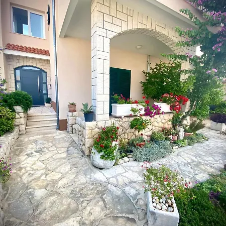 Jolic Brodarica (Sibenik-Knin)