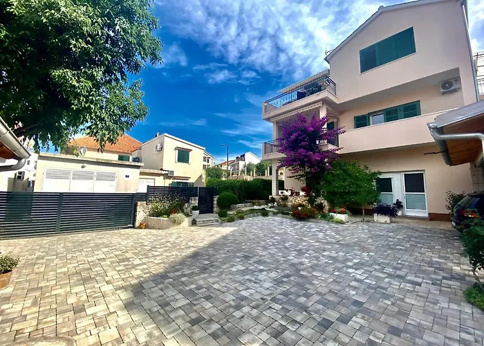 Jolic Brodarica (Sibenik-Knin)