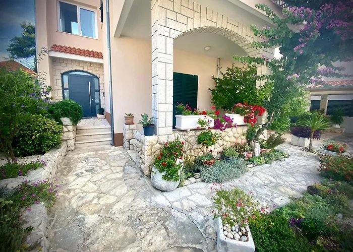 Jolic Brodarica (Sibenik-Knin)