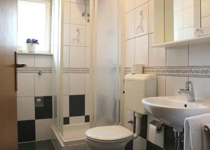 Jolic * Brodarica (Sibenik-Knin)